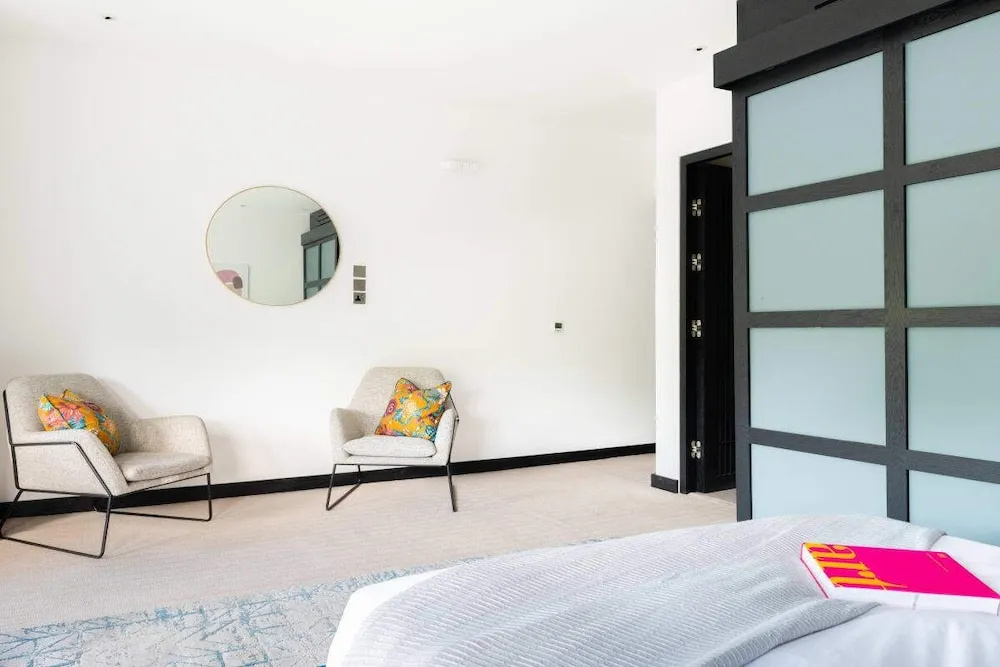 The Hampstead Heath Retreat - Modern 4bdr With Garden, Terrace and Parking