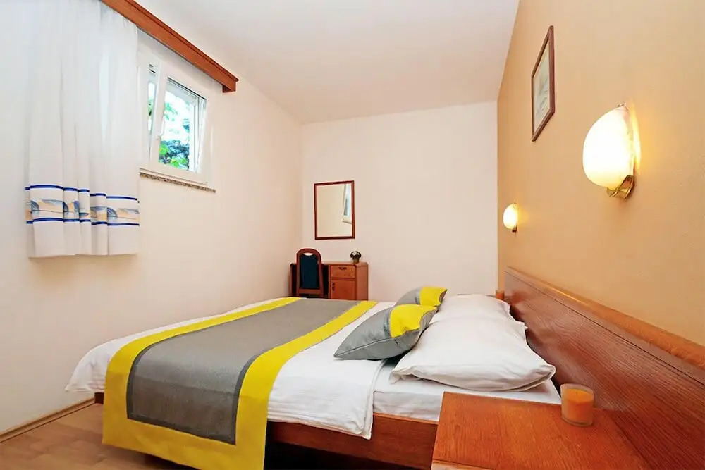 House Adrijana