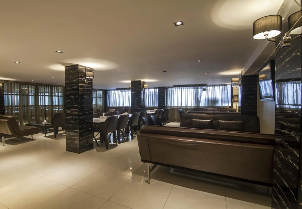 First House Hotel
