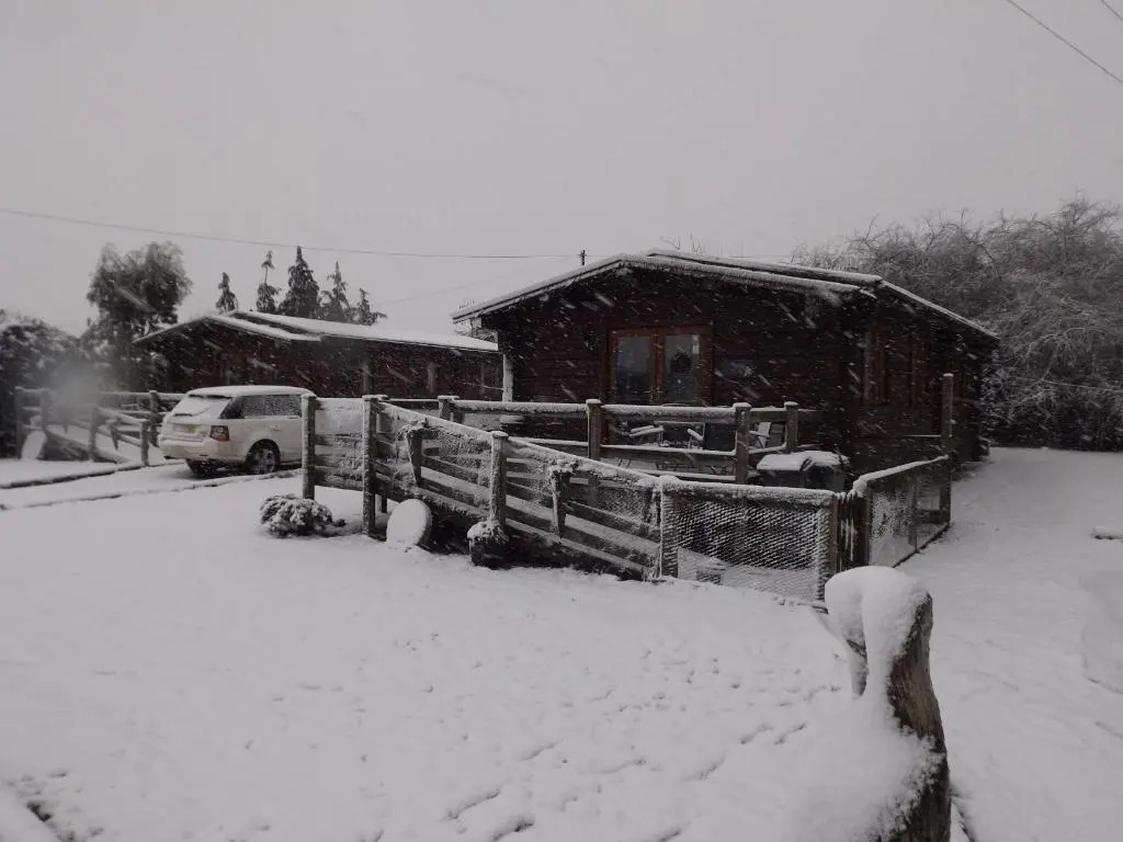 Avonvale Holiday Lodges, your home from home on the edge of THE COTSWOLDS