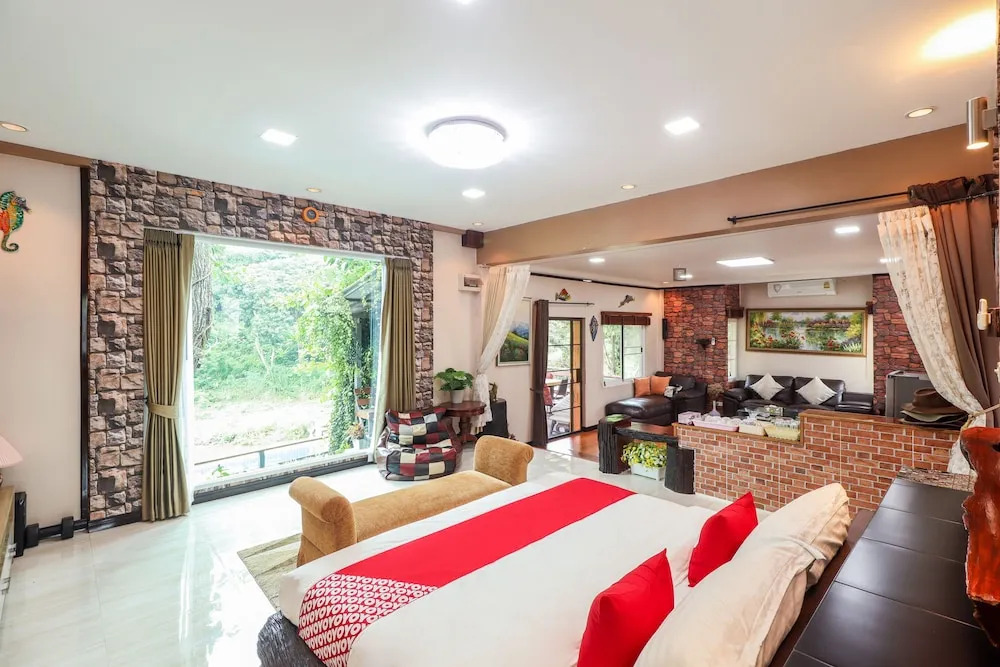 Tung Lakorn Farm