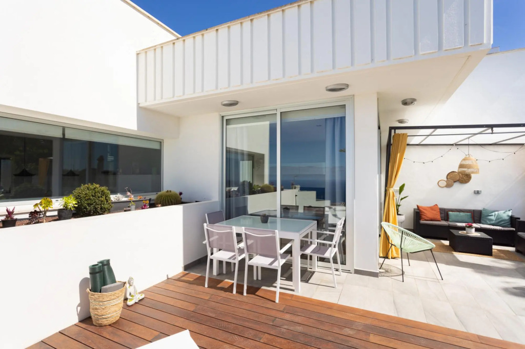 Amazing, Sea Views & Terrace