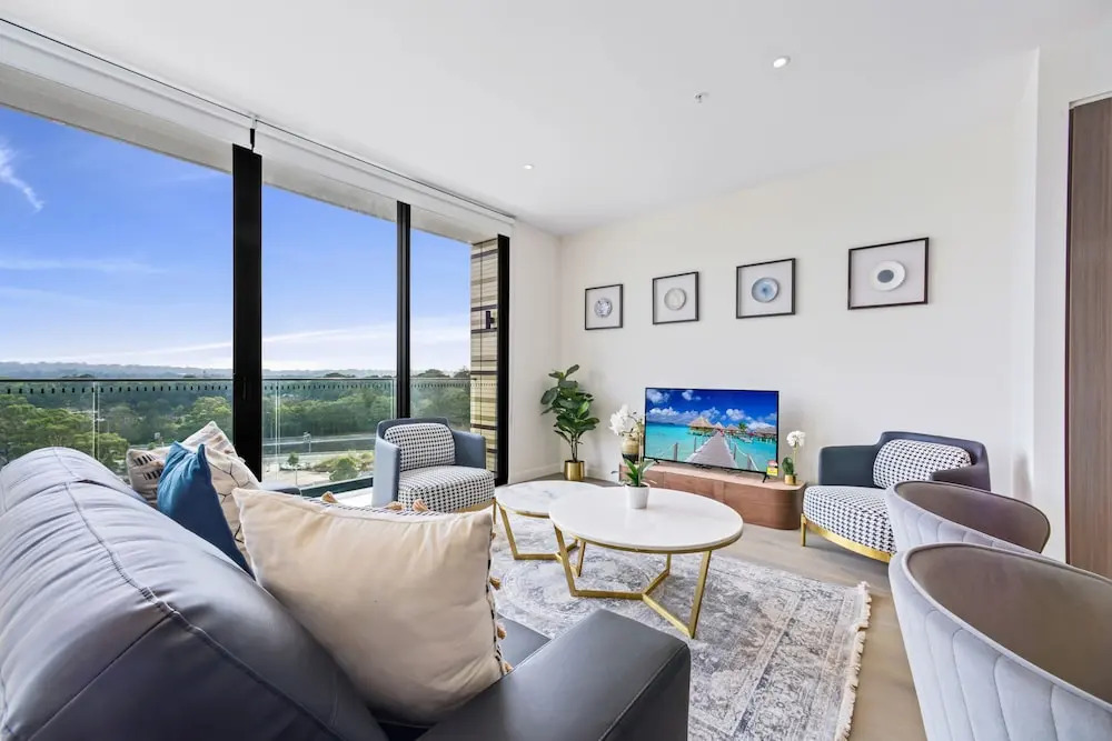 HomeHotel-Stunning High Rise Apt with Sweeping View