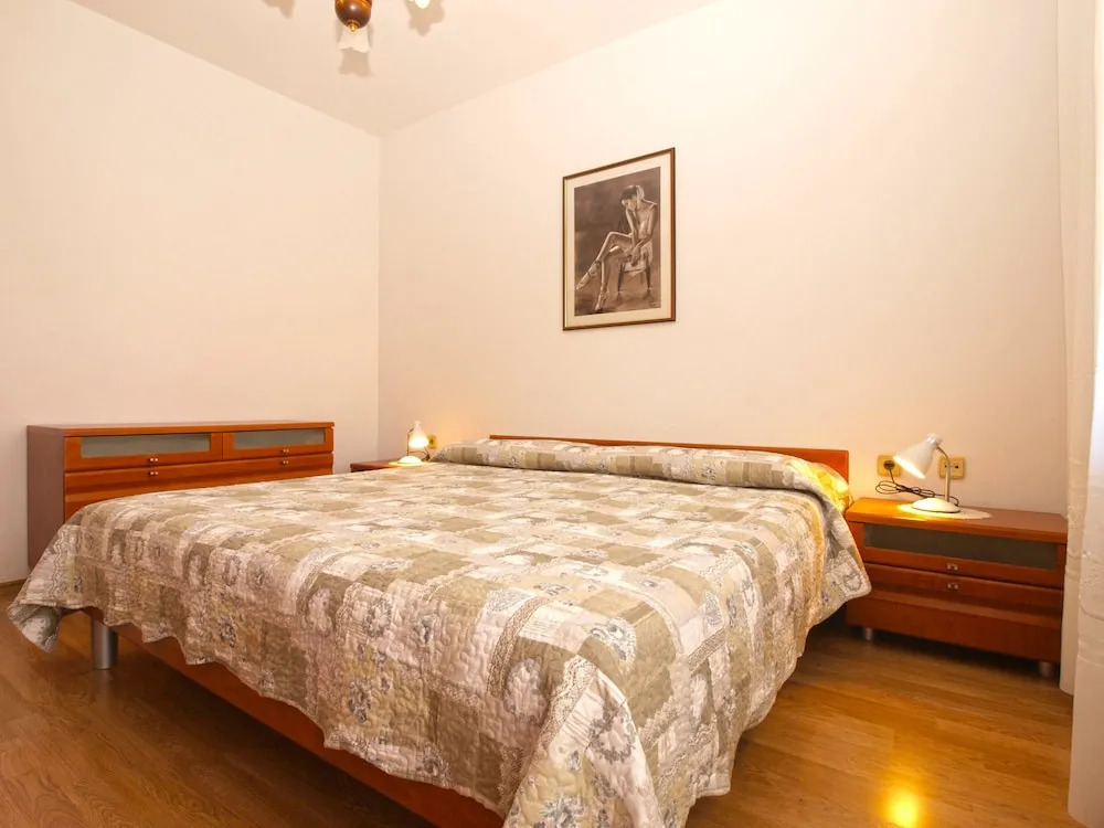 Apartments Medulinka 1704
