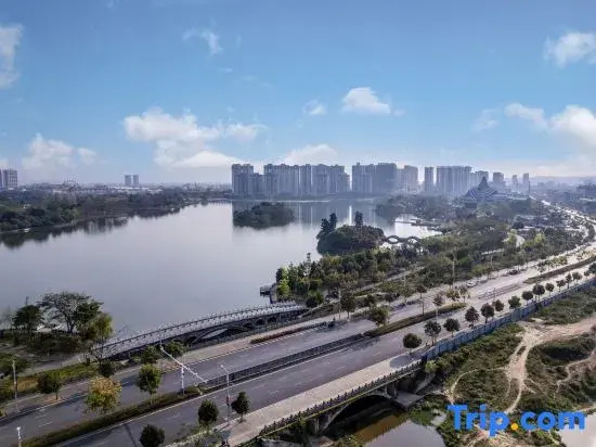 Yujing Hotel