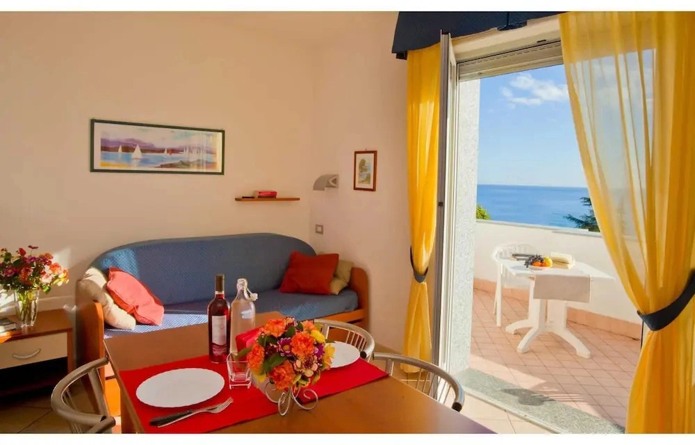 Classic Appartement in Pietra Ligure