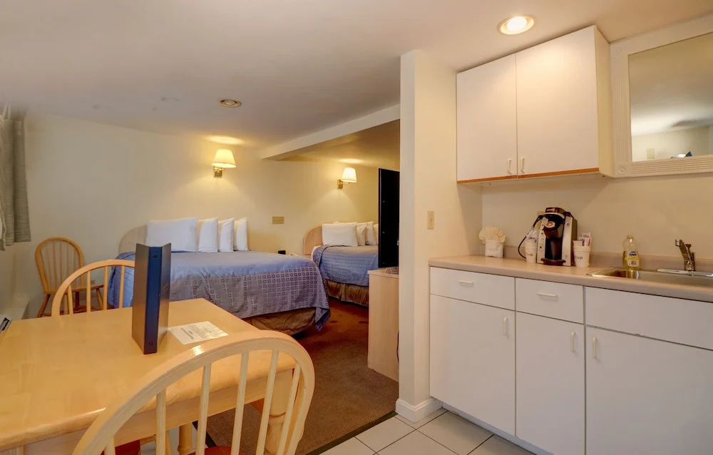 Sea View Inn