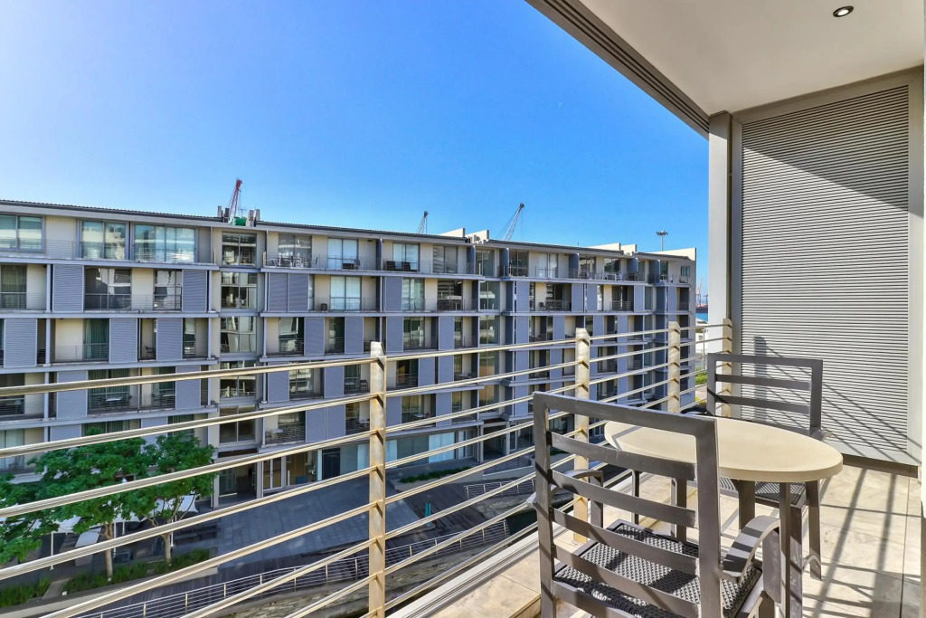 Harbour Bridge 1 Bedroom in Waterfront Precinct
