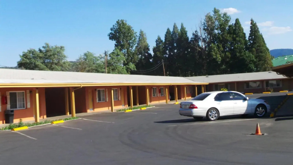 Relax Inn Yreka