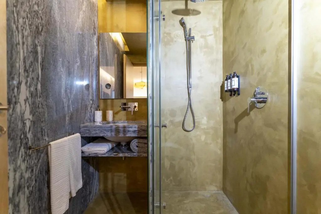 CASA 3 - OS LUGARES DE CASTRALEUCA