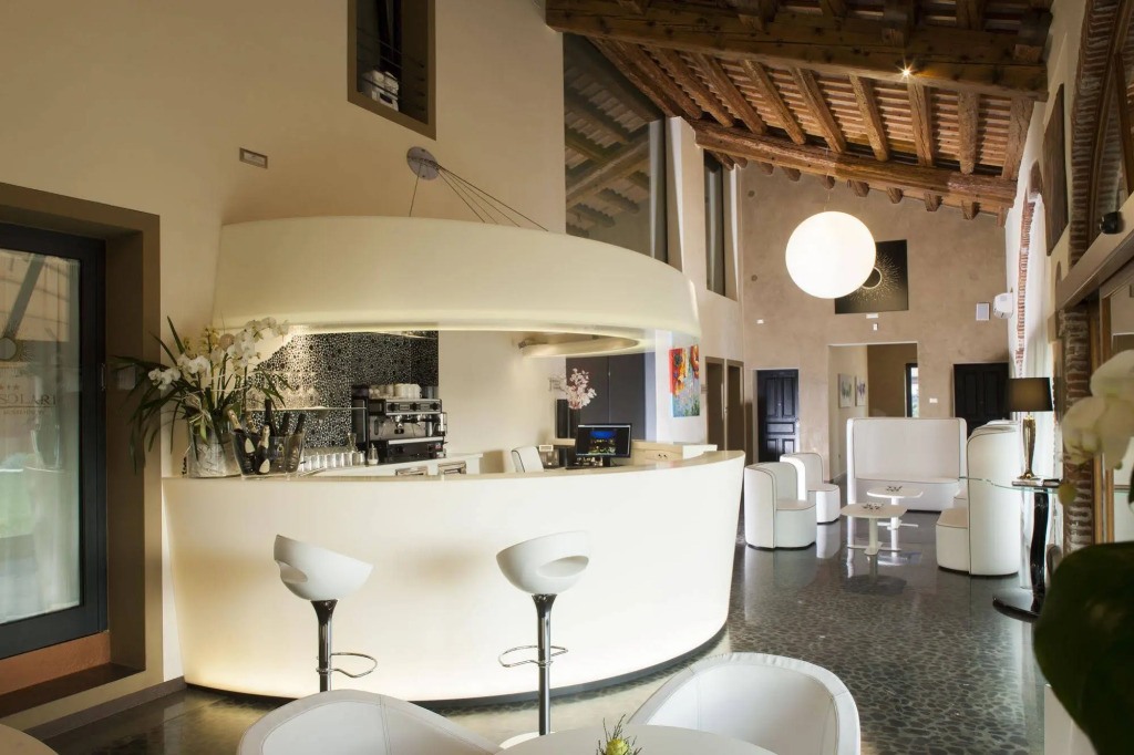 Villa Solaris Hotel & Residence