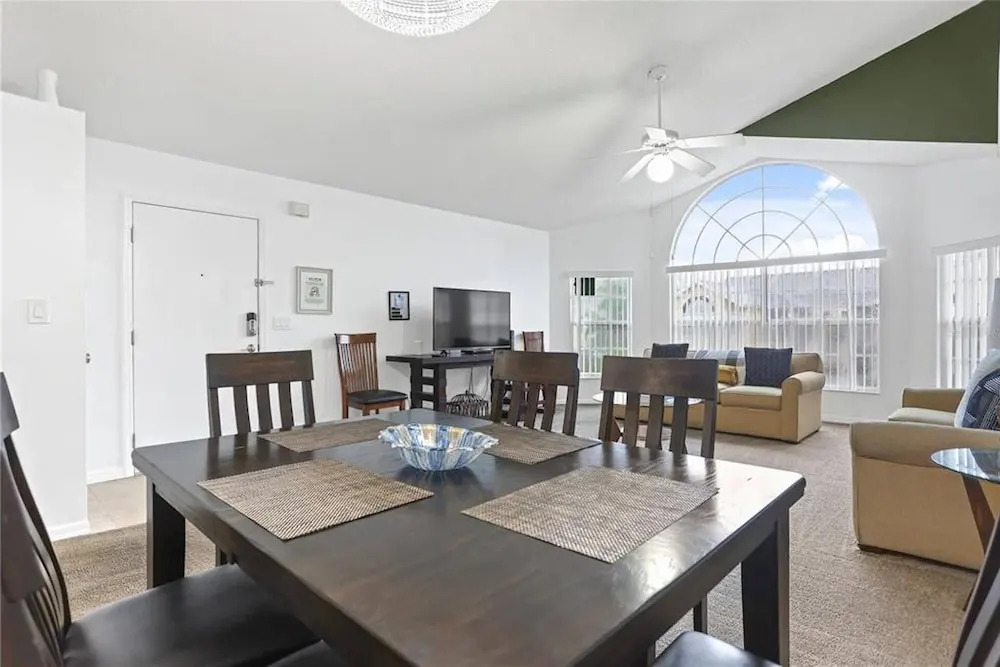 2036 Royal Palm Bay