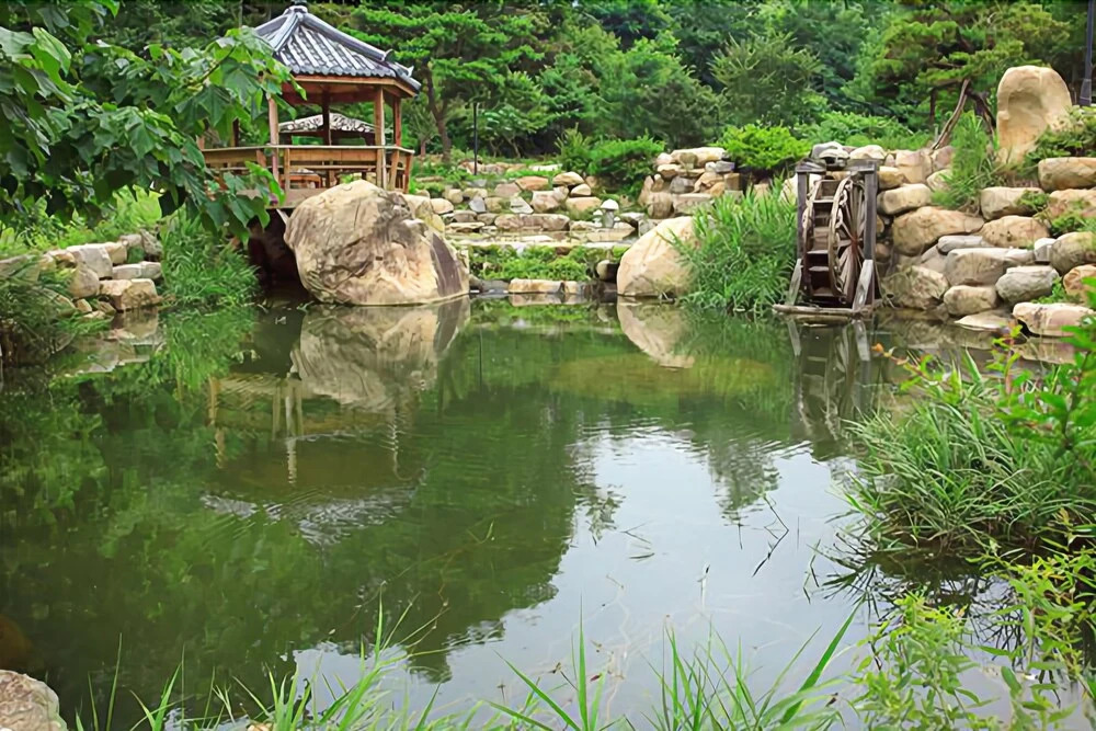 Gyeongju Forest Garden Pension