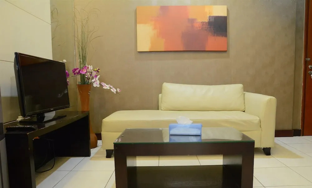 Cozy at Sudirman Park Apartment near to SCBD