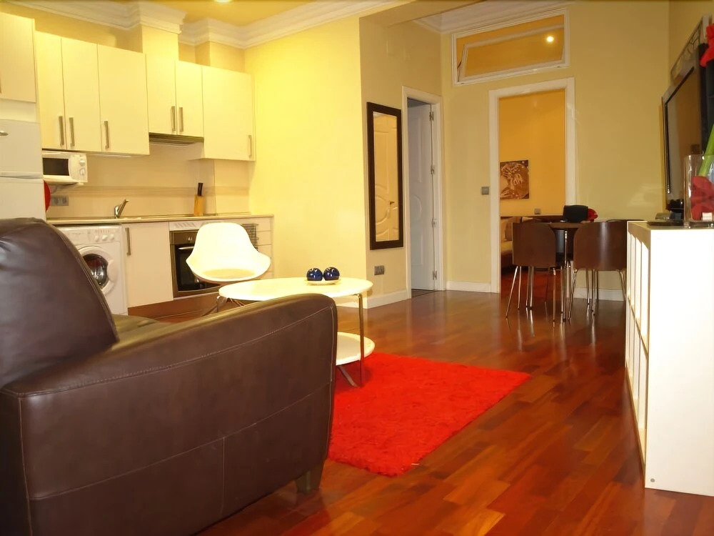 Apartamentos MLR Infantas