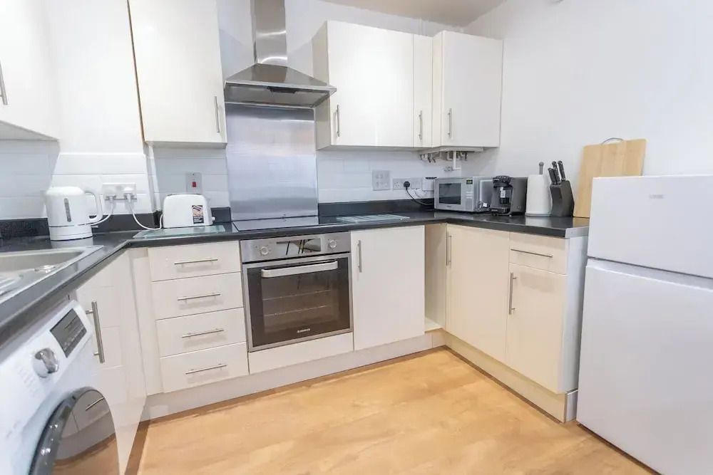 Bedford Meadows Apartment