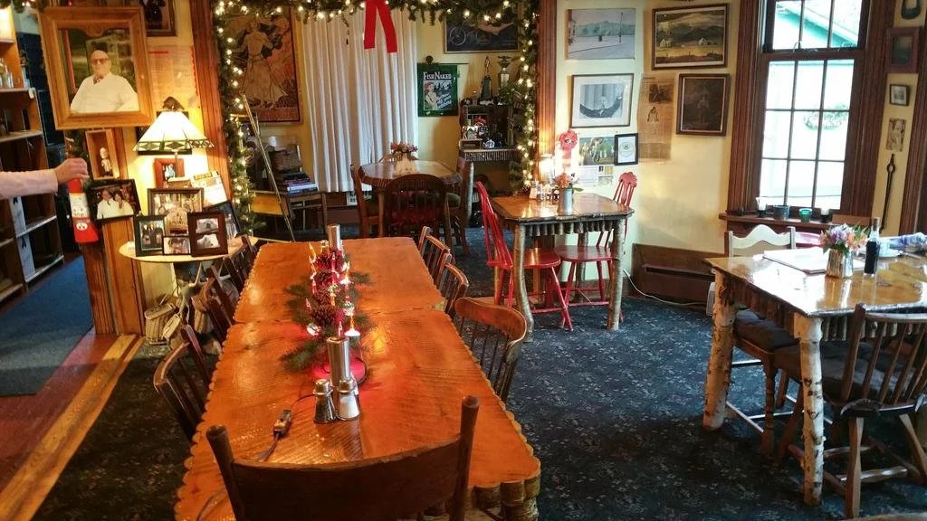 Paradox Lodge & Cedar Lodge