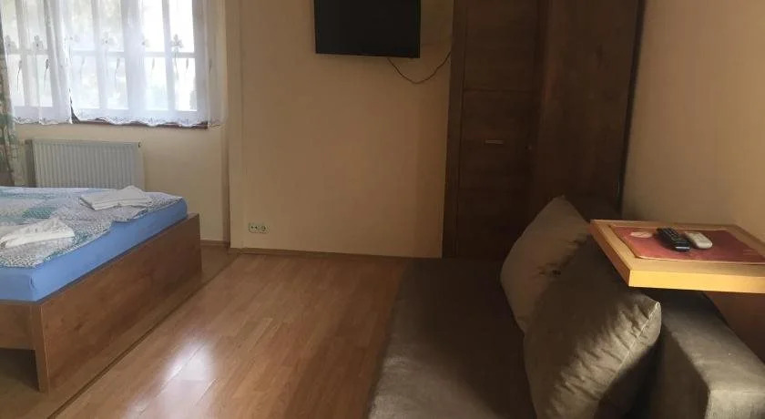 Apartments Yowan