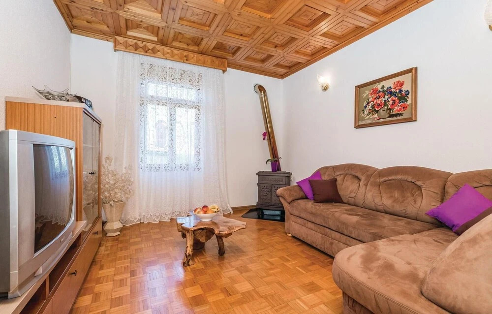 Awesome Home in Bregi With Wifi and 2 Bedrooms