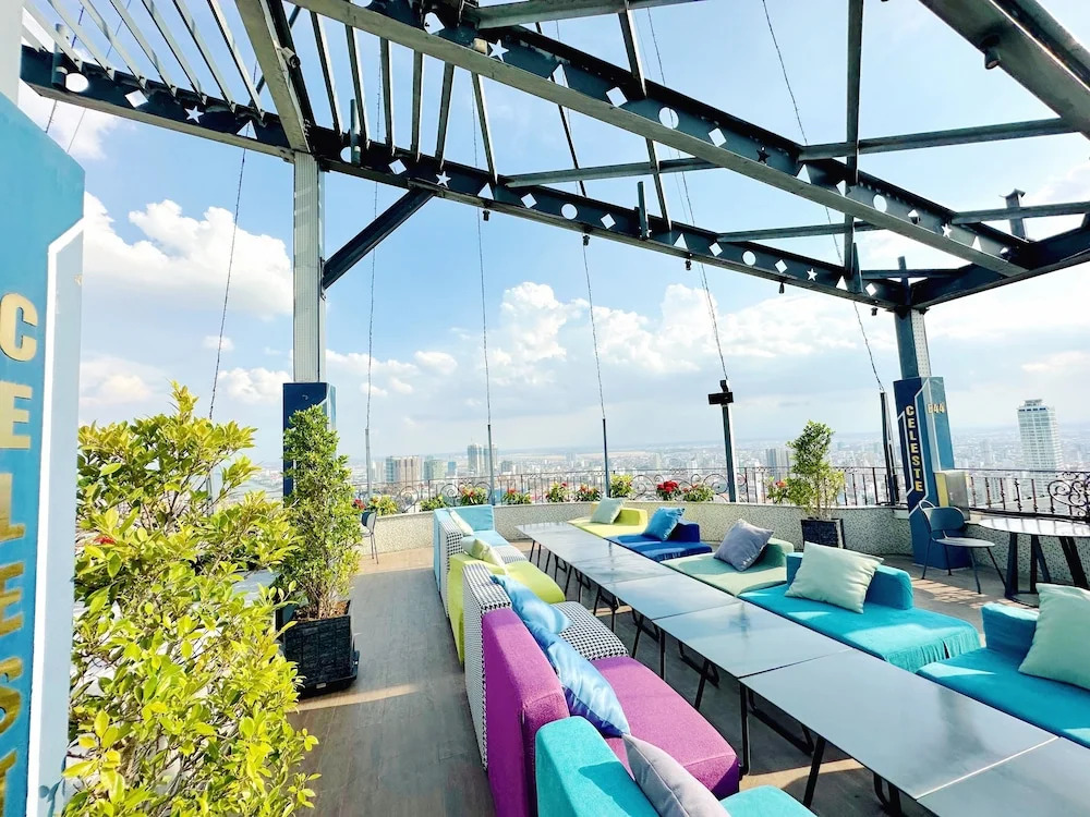 SF HOTEL Penthouse Residences