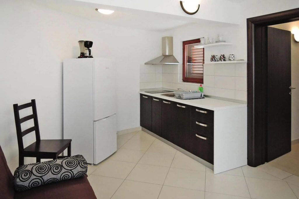 Apartment Zrinka in Starigrad Paklenica with terrace and seaview