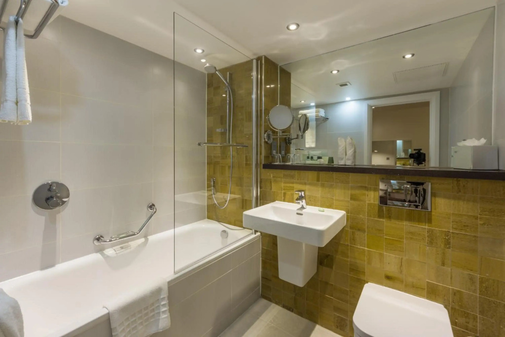 Holiday Inn London Watford Junction by IHG