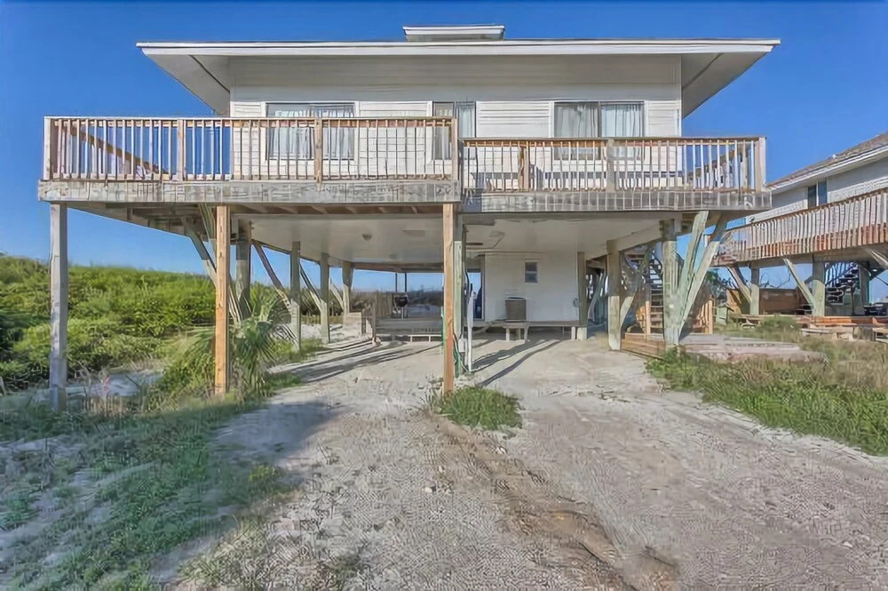Cottage by The Beach
