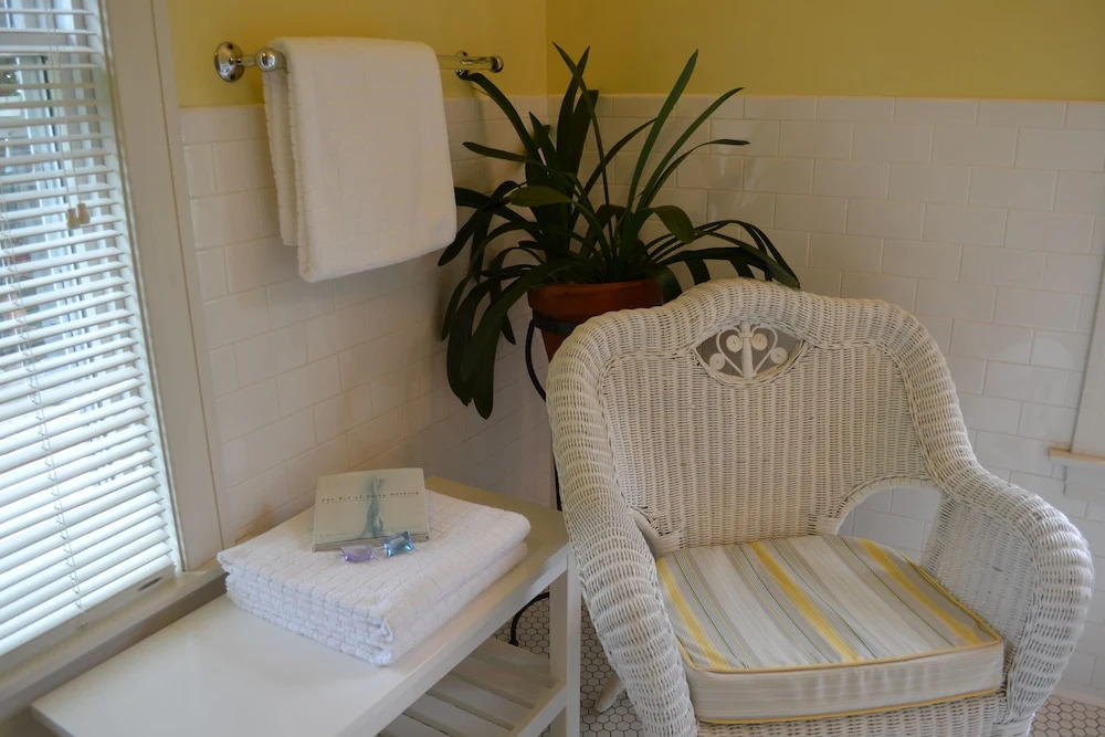 Cocoa Cottage Bed & Breakfast