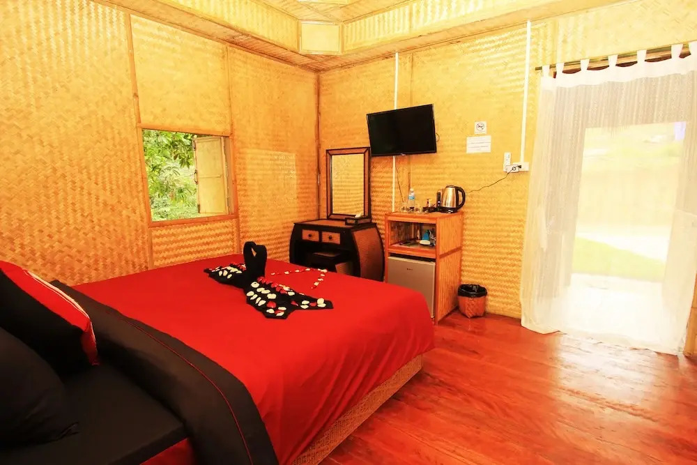 Phalan Resort