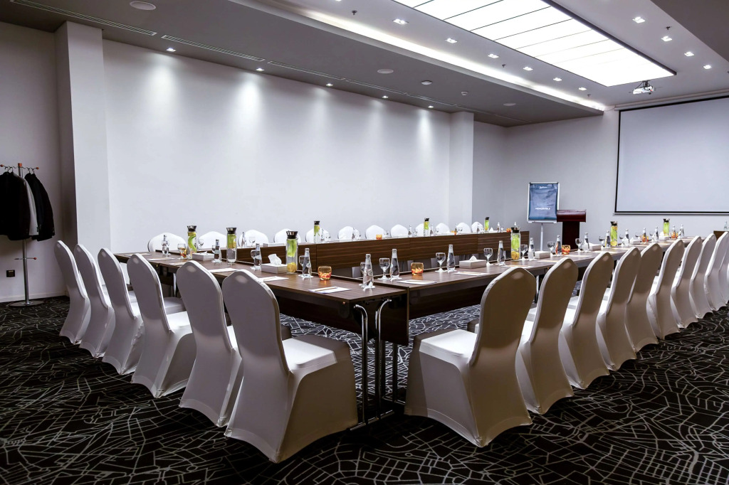 Radisson Hotel & Apartments Dammam Industrial City