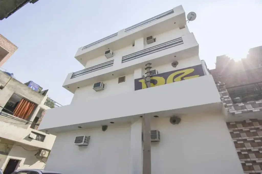 KT Homes by OYO Rooms