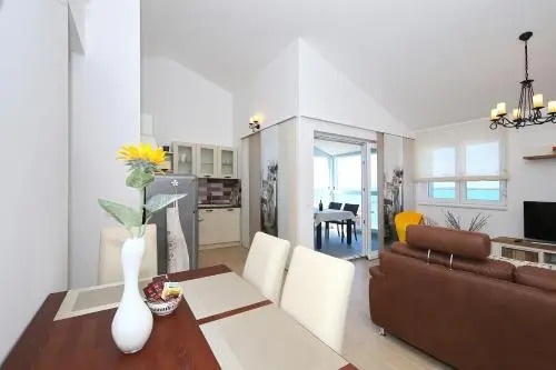 Beach Apartments Fuego Nin