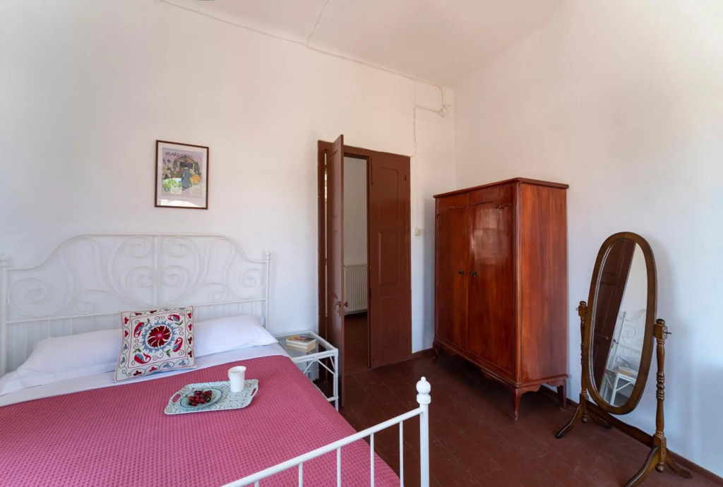 Traditional 3 bedroom house in the Old Town
