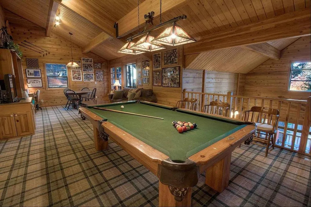 Smokey Joes cabin