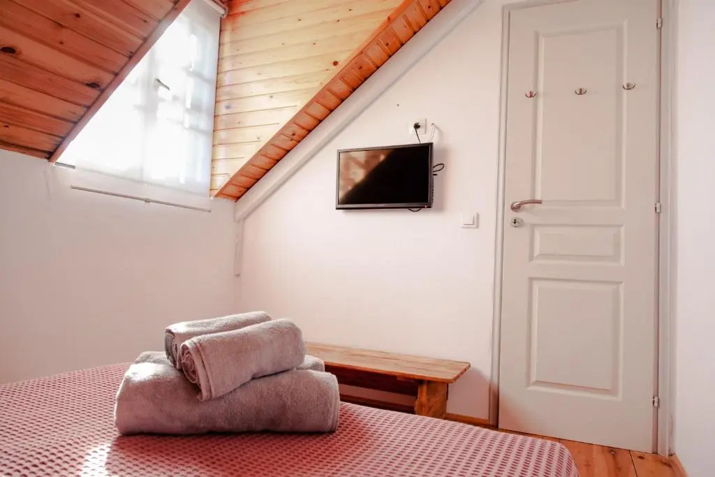 Vartans Summer House