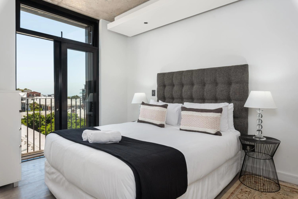 The Signature Apartments