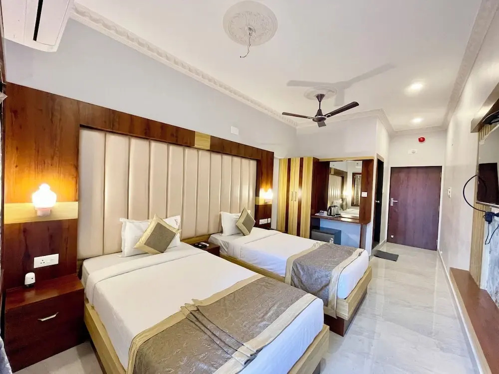 Hotel A One Lagoon - Puri near Sea Beach