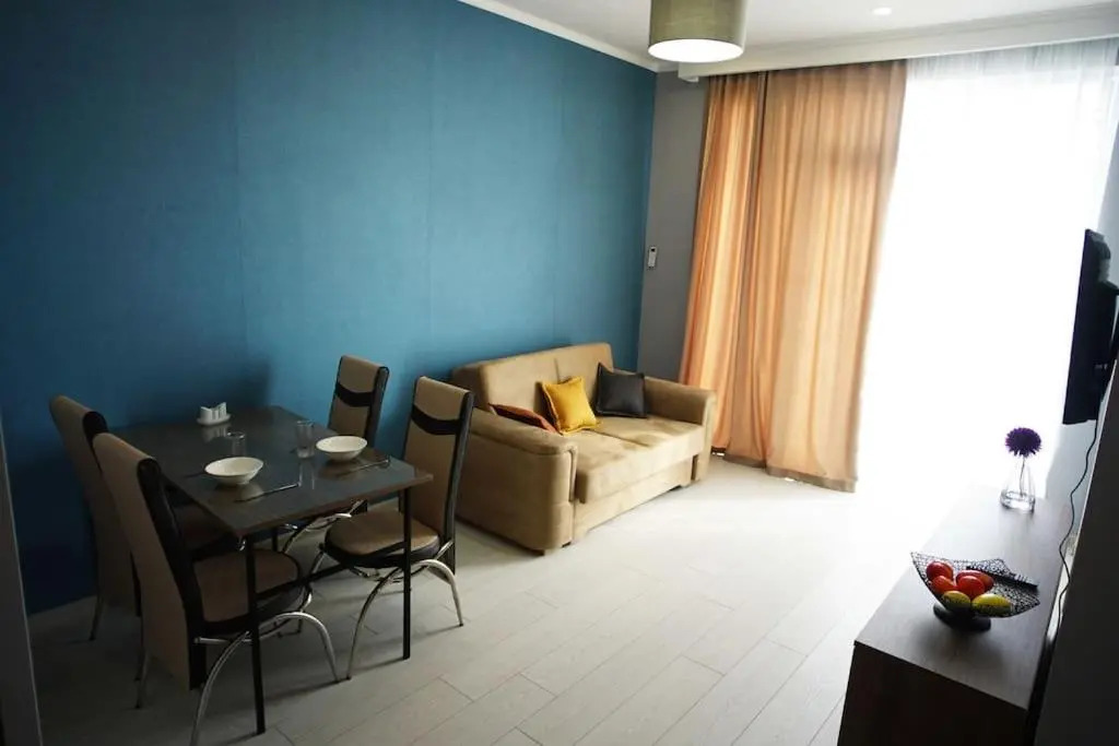 Leo Group Apartment 22-03 Elegance Batumi