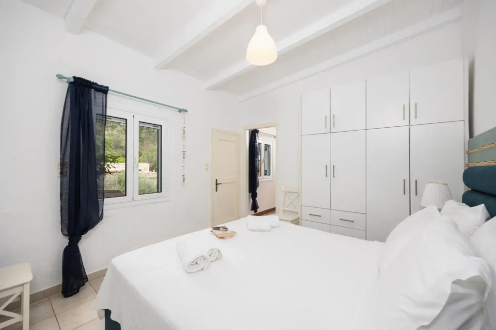 Levrecchio Beach Cottage