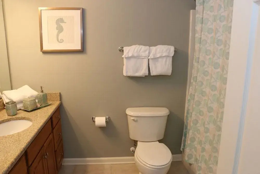 Navy Cove 2113 - 2 Br Condo