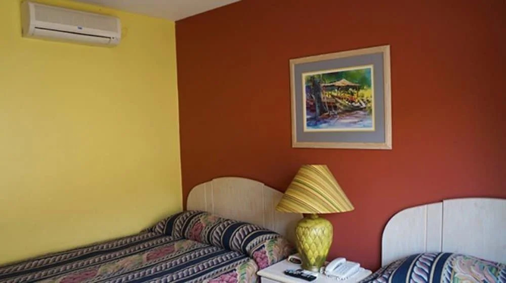 Chaconia Hotel