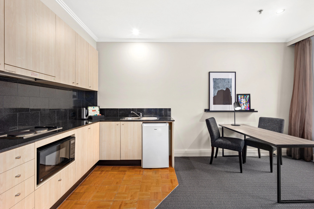 Melbourne City Suites