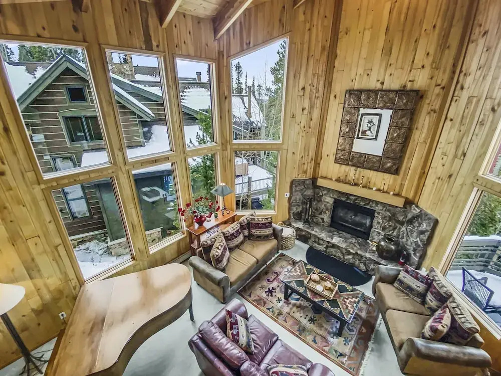 Mountain View Ski Lodge 5 Bedroom Townhouse