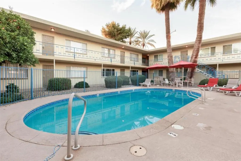 6906 E 4th St #13, Scottsdale