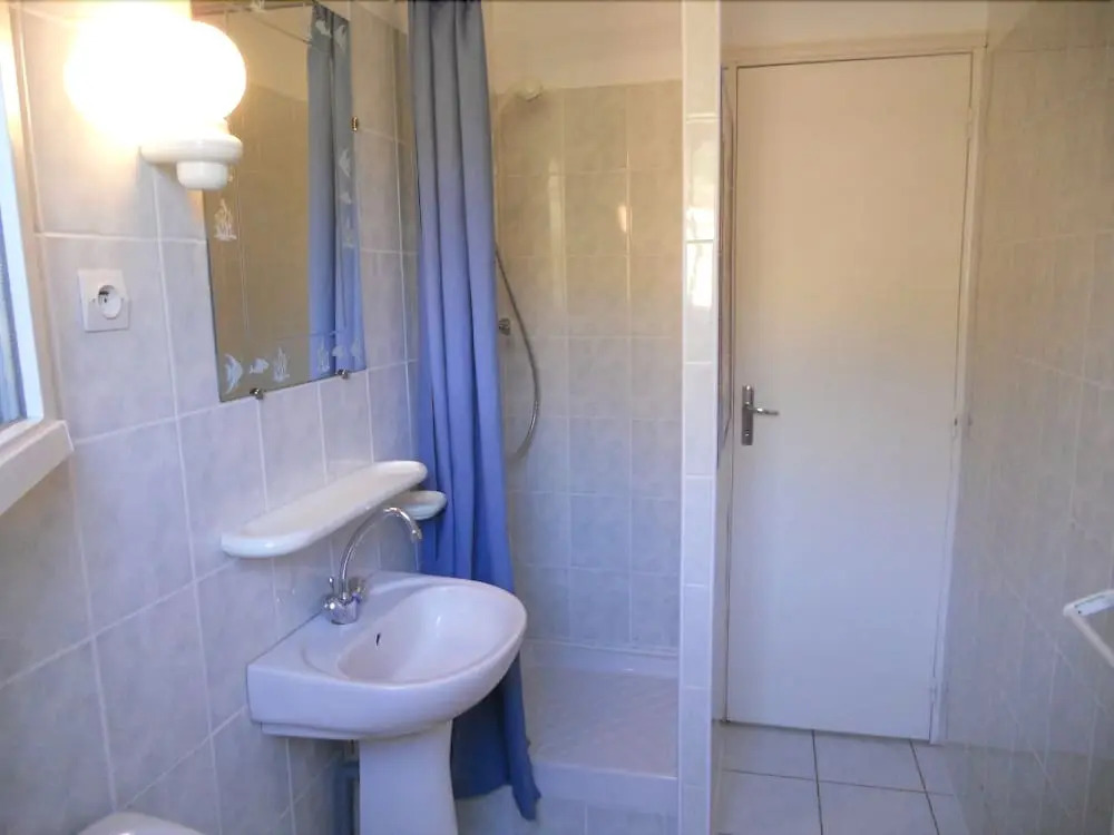 Gîtes Sassone, piscine, jacuzzi et vue mer panoramique sur Ajaccio