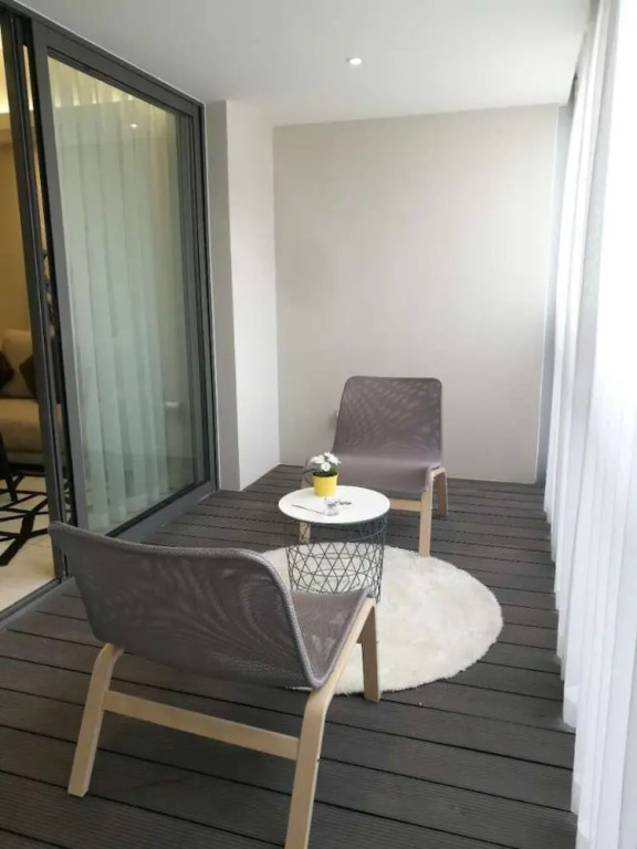 Cozyhouse Service Apartment
