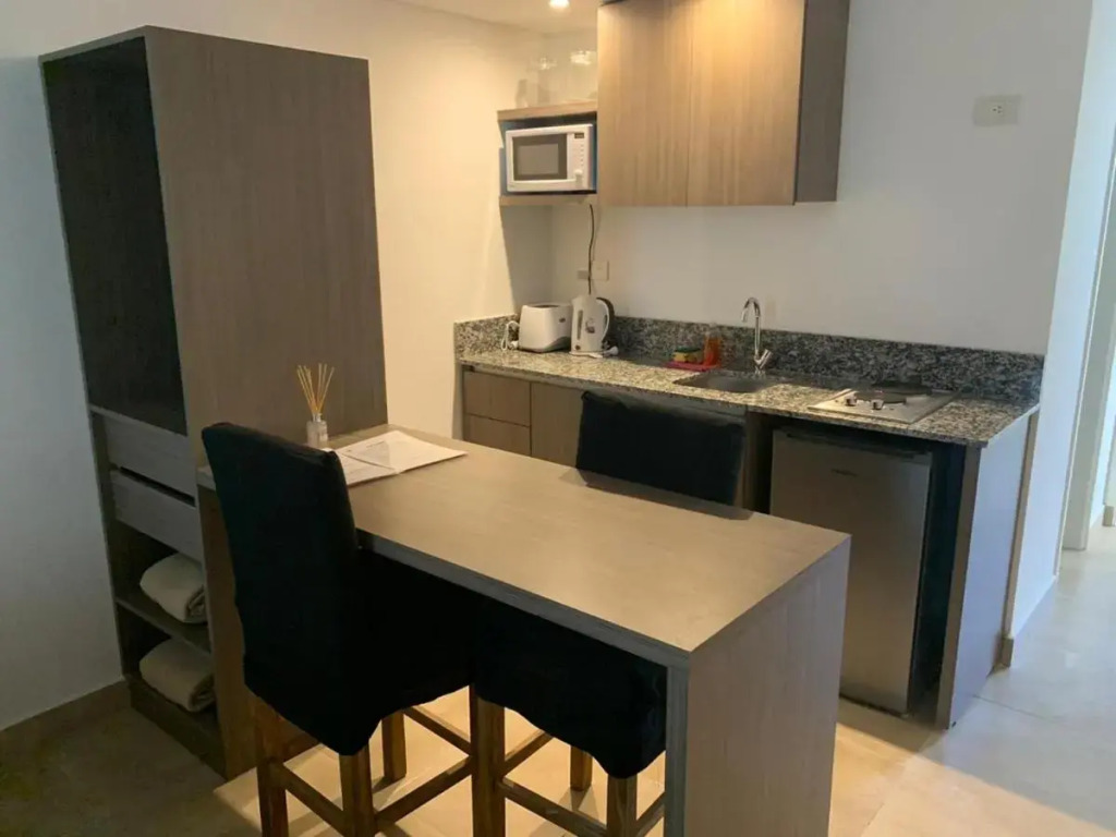 La Morada Rentals & Studio 44 - Centro Escobar- Parking con costo