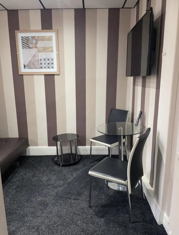 Phildene Rooms by Sasco