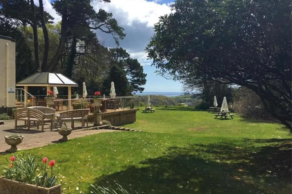 Penmorvah Manor Hotel