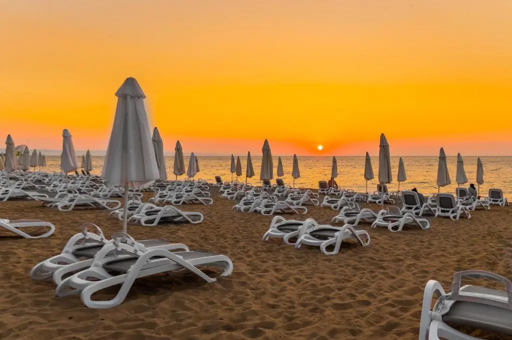 ELPIDA Hotel - All Inclusive & Beach Front